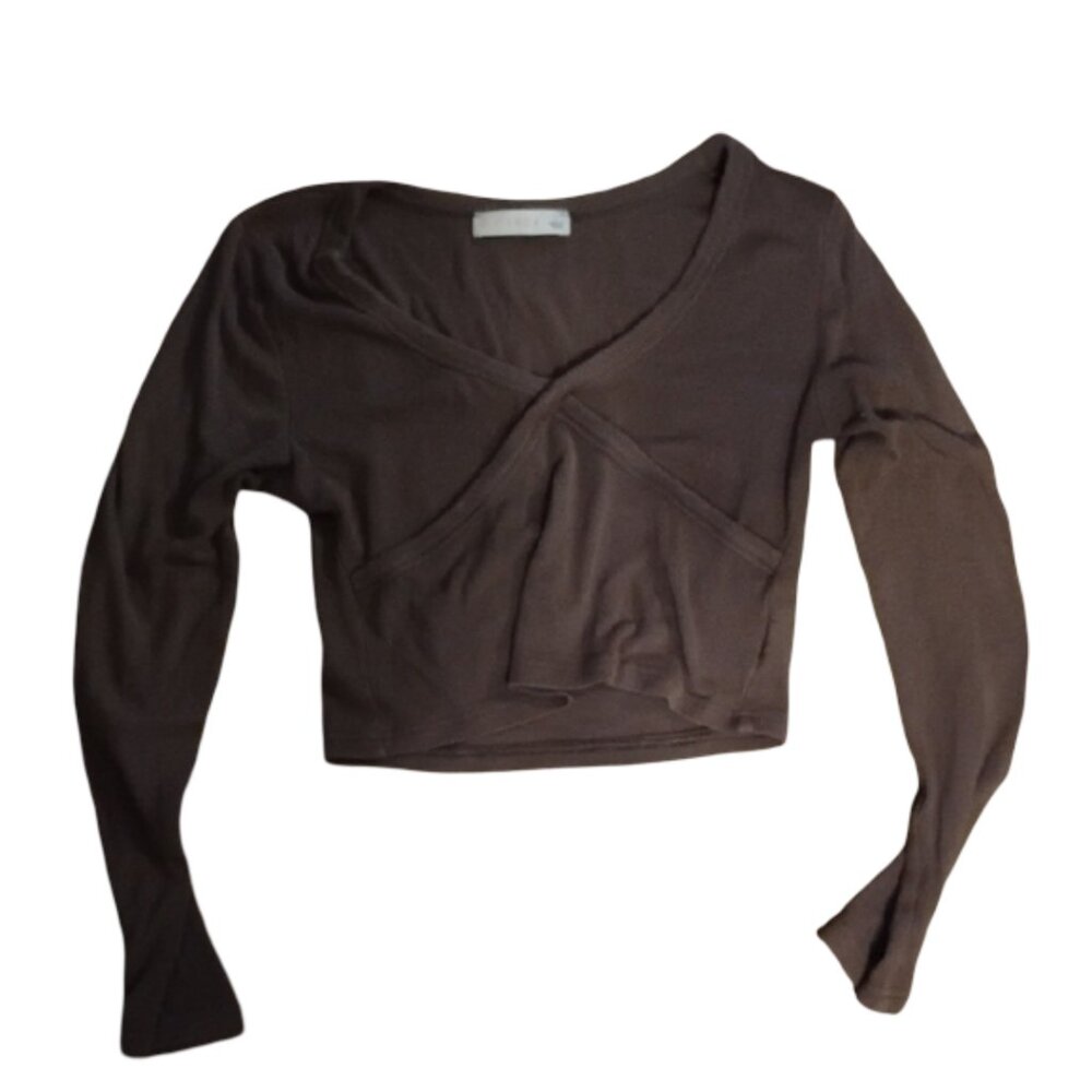 Cropped V-Neck Long Sleeve Top in Brown